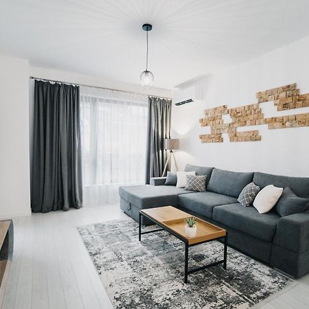 Apartment Avalon - Varna City Centre Bagian luar foto