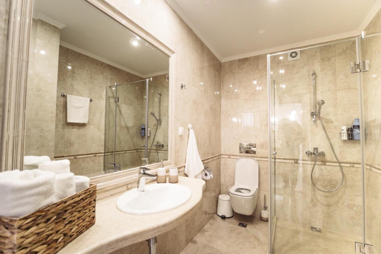 Apartment Avalon - Varna City Centre Bagian luar foto