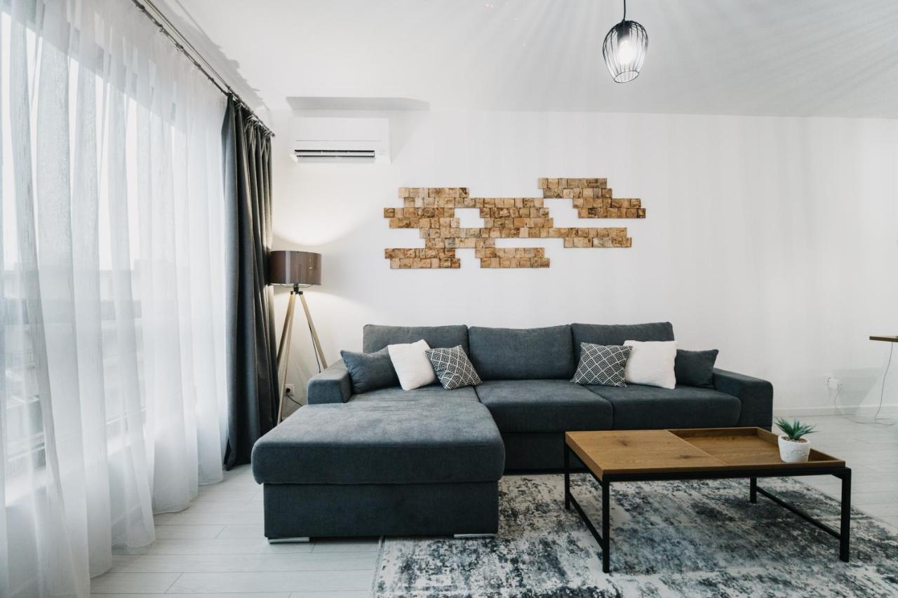 Apartment Avalon - Varna City Centre Bagian luar foto