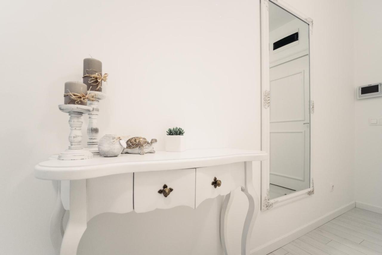 Apartment Avalon - Varna City Centre Bagian luar foto