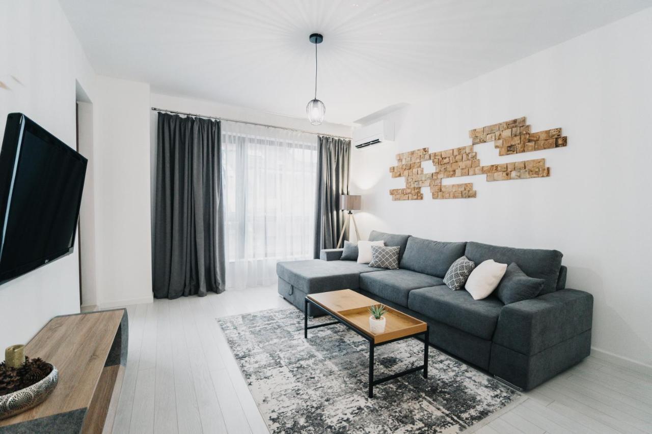 Apartment Avalon - Varna City Centre Bagian luar foto